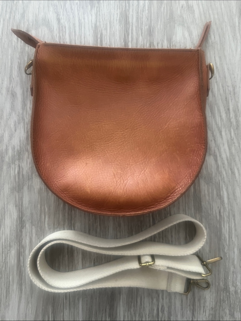 Madewell Saddle Transport Bag | Chestnut Brown Leather | Vintage Vibes